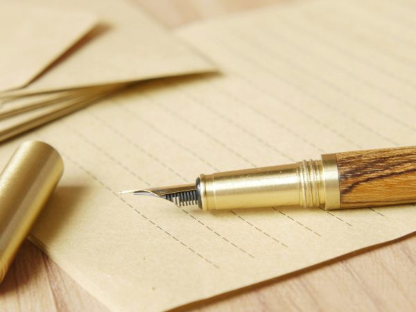 Are DIY Wills Safe for Families in Singapore?